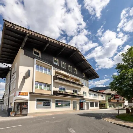 Holiday home Haus Schnoell 7 *